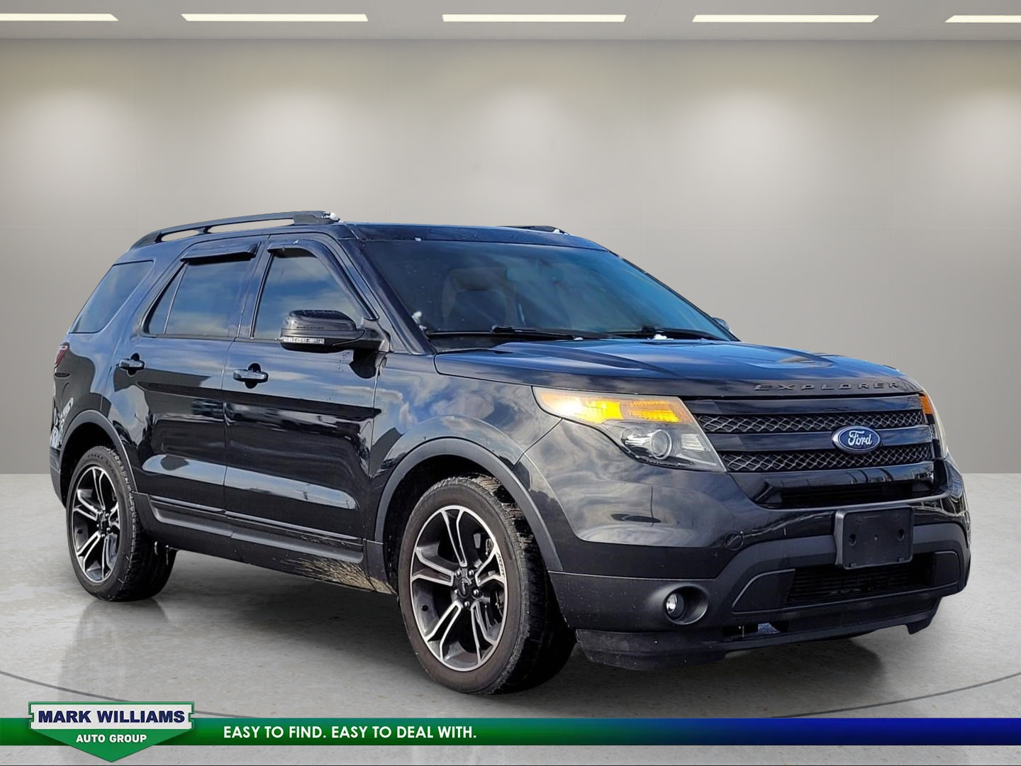 Used 2015 Ford Explorer Sport w/ Equipment Group 401A AWD/4WD image 2