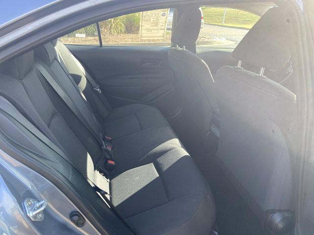 Used 2025 Toyota Corolla LE FWD image 11