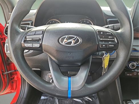 Used 2019 Hyundai Veloster 2.0 FWD image 24
