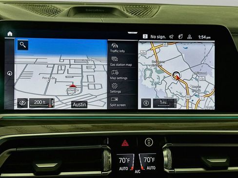Used 2020 BMW X7 M50i w/ Dynamic Handling Package AWD/4WD image 13