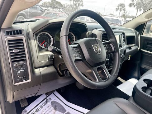 Used 2023 RAM 1500 Tradesman AWD/4WD image 10