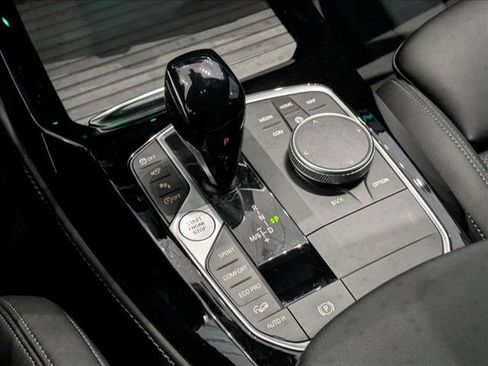 Used 2024 BMW X4 xDrive30i w/ Premium Package image 12