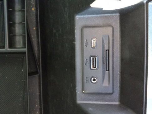 Used 2022 GMC Sierra 2500 AT4 w/ AT4 Premium Plus Package image 36