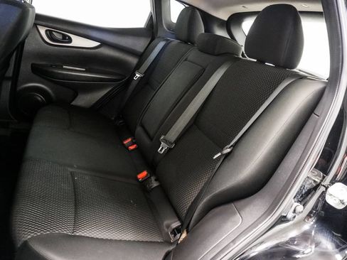 Used 2019 Nissan Rogue Sport S AWD/4WD image 7