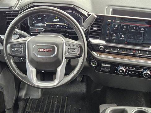 Used 2023 GMC Sierra 1500 SLE w/ X31 Off-Road Package image 26