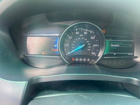 Used 2016 Ford Explorer Sport AWD/4WD image 11