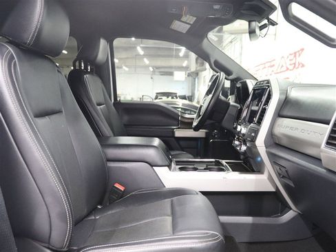 Used 2022 Ford F350 Lariat w/ Lariat Ultimate Package AWD/4WD image 24