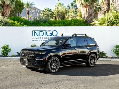 Used 2025 Jeep Grand Cherokee Summit