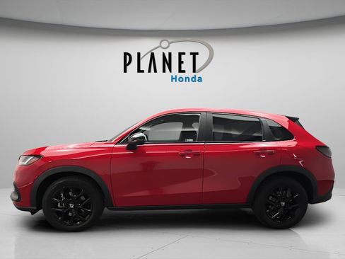 Certified 2024 Honda HR-V Sport image 8