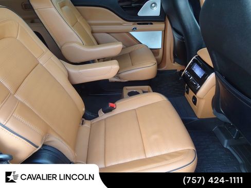 Used 2024 Lincoln Aviator Black Label w/ Dynamic Handling Package image 14