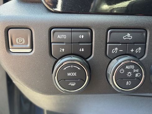 Used 2022 Chevrolet Silverado 1500 RST w/ Z71 Off-Road Package image 29