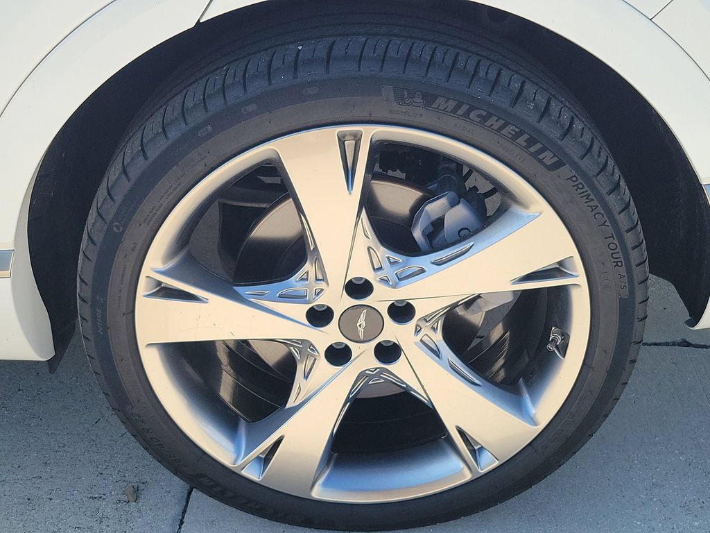 Certified 2024 Genesis GV80 3.5T w/ Prestige Matte Package AWD/4WD image 8