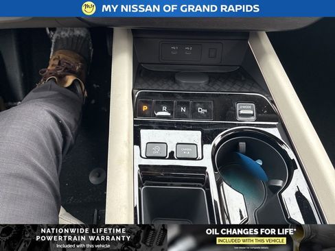 New 2026 Nissan Murano Platinum image 18