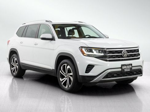 Used 2023 Volkswagen Atlas SEL AWD/4WD image 7
