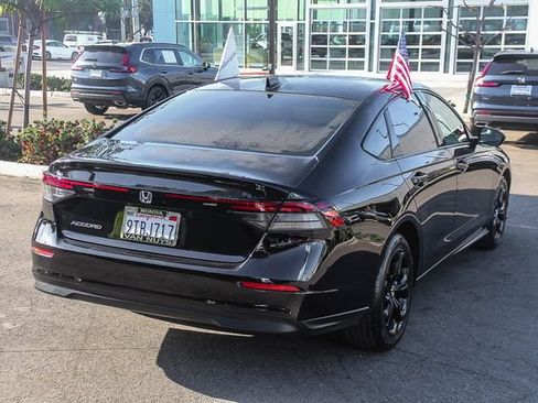 Used 2025 Honda Accord SE image 5
