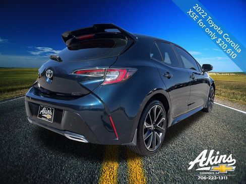 Used 2022 Toyota Corolla XSE image 6