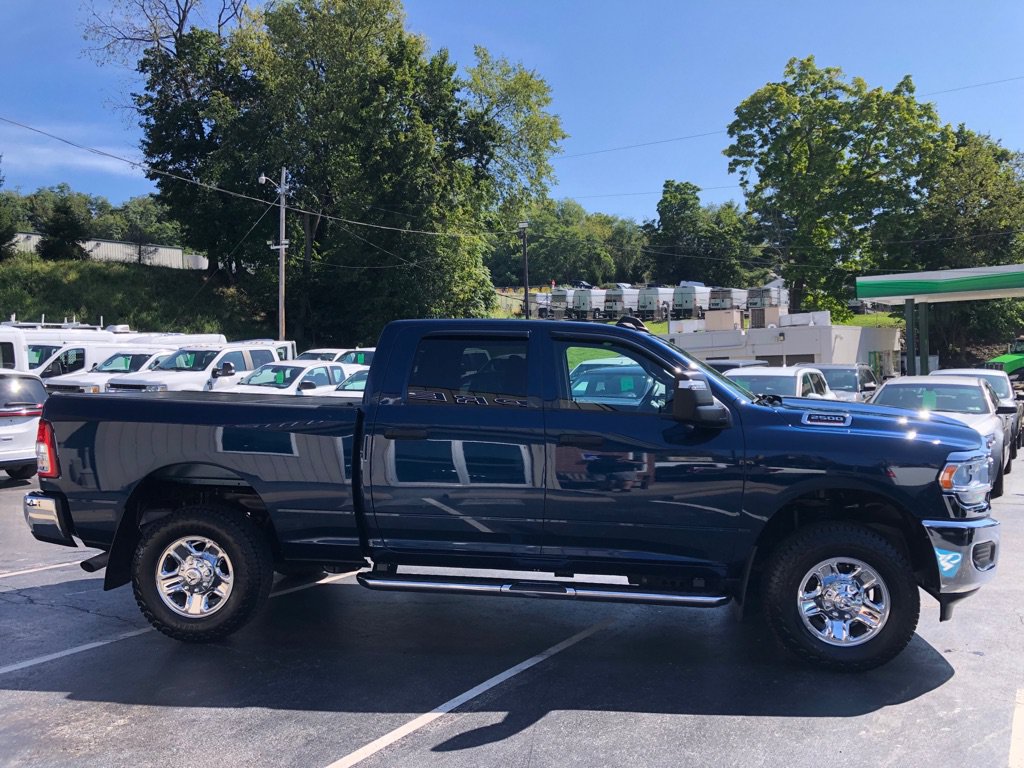Used 2023 RAM 2500 Tradesman AWD/4WD image 7