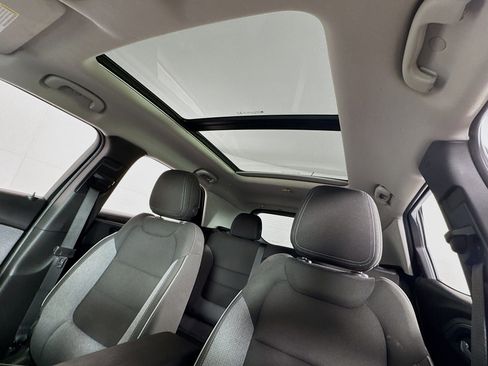 Used 2023 Chevrolet TrailBlazer LT w/ Sun and Liftgate Package image 15