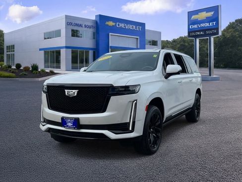 Certified 2024 Cadillac Escalade ESV Sport Platinum w/ LPO, ONYX Package AWD/4WD image 1