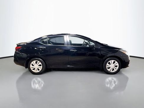 Used 2021 Nissan Versa S image 6