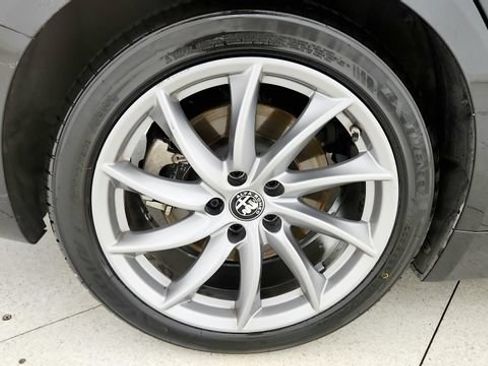 Used 2023 Alfa Romeo Giulia Sprint RWD image 79