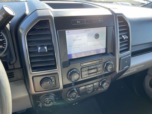 Used 2020 Ford F150 XLT w/ Trailer Tow Package image 11