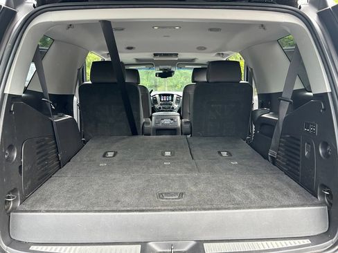 Used 2018 GMC Yukon Denali w/ Open Road Package AWD/4WD image 52