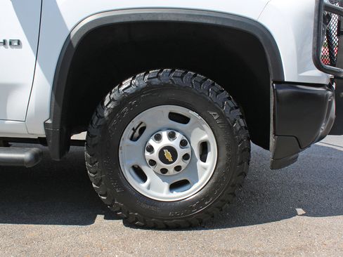 Used 2024 Chevrolet Silverado 2500 W/T w/ WT Fleet Convenience Package image 37