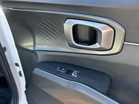 Used 2021 Kia Sorento EX image 31
