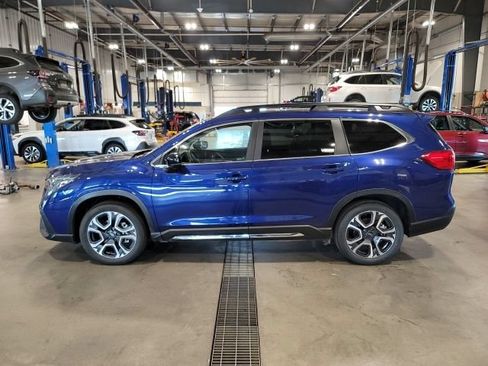 Used 2026 Subaru Ascent Limited w/ Popular Package #2 AWD/4WD image 4