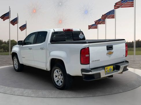 Used 2017 Chevrolet Colorado LT w/ Luxury Package, Chrome RWD image 4