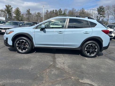 Used 2022 Subaru Crosstrek 2.0i Premium image 4