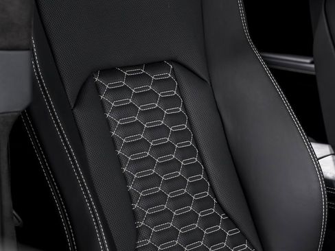 Used 2024 Lamborghini Urus S image 40