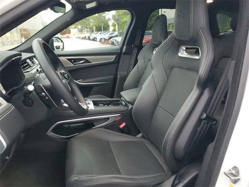 Used 2025 Jaguar F-PACE R-Dynamic S image 19