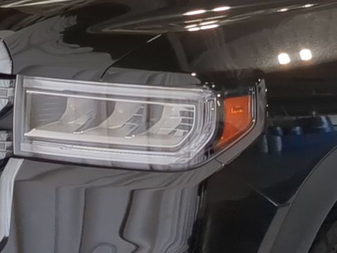 Used 2023 GMC Acadia AT4 AWD/4WD image 14