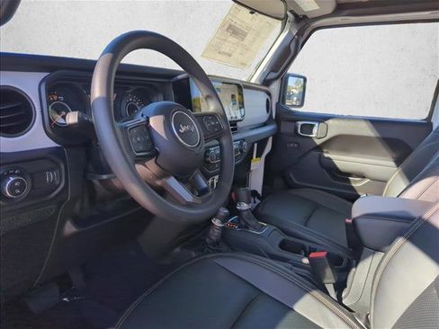 New 2026 Jeep Gladiator Sport image 2