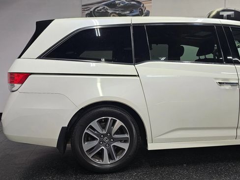 Used 2016 Honda Odyssey Touring image 15