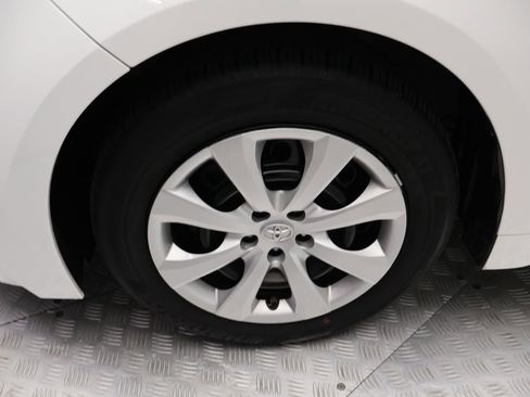 Certified 2023 Toyota Corolla LE FWD image 4