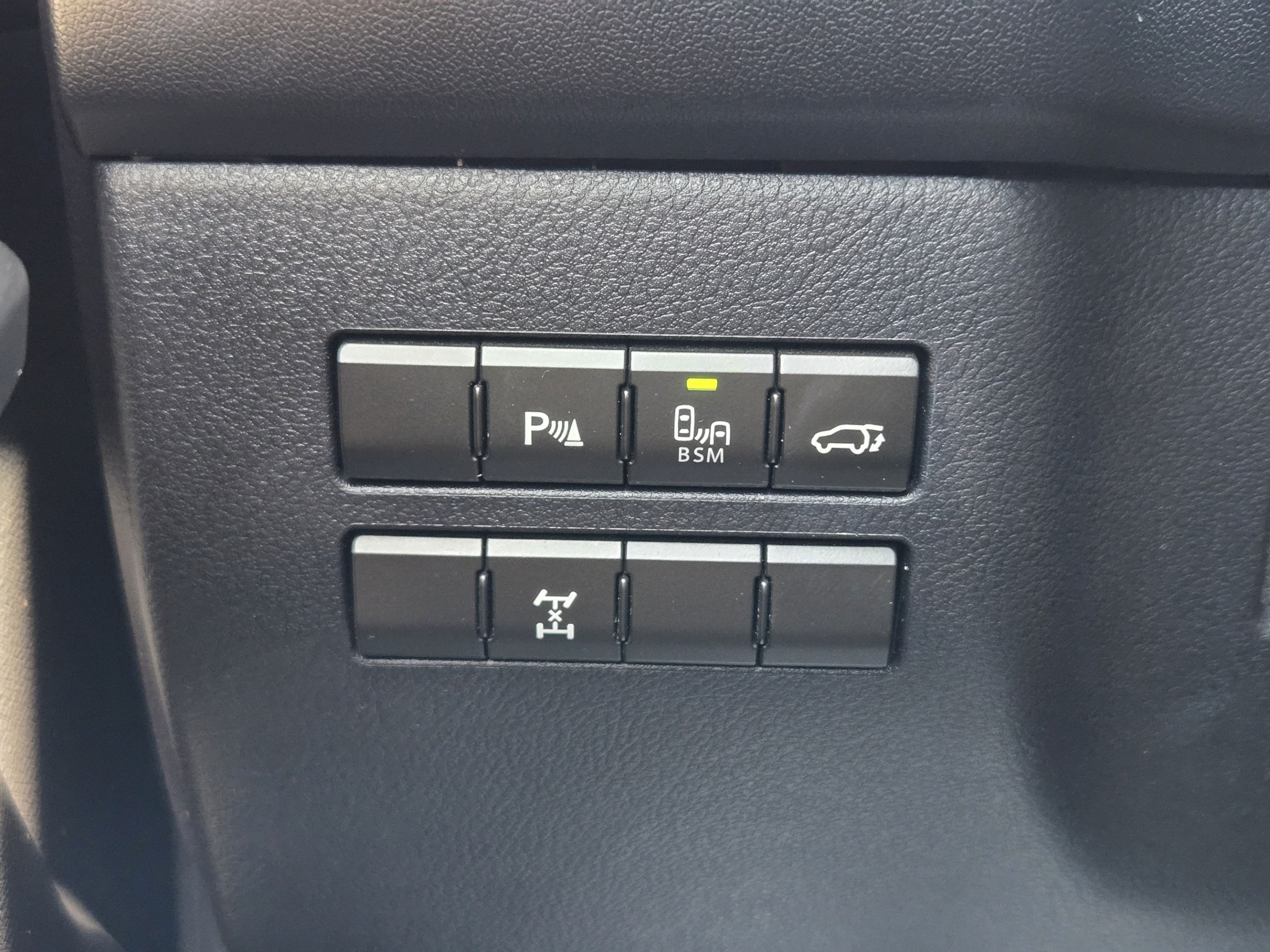 Used 2017 Lexus NX 200t AWD w/ Premium Package image 19