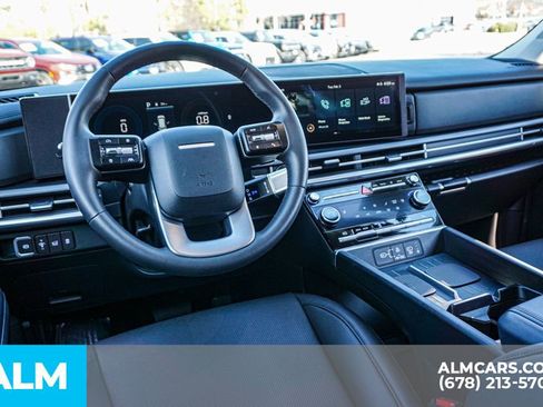 Used 2025 Hyundai Santa Fe SEL image 28