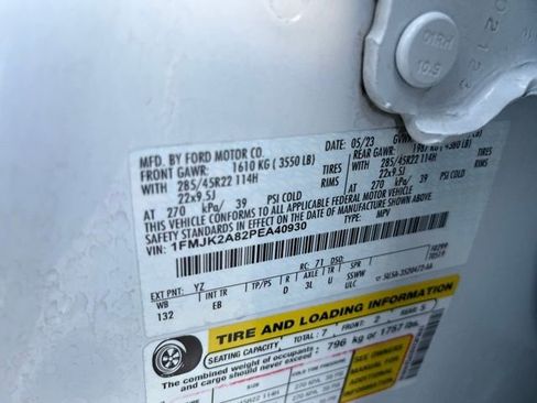 Used 2023 Ford Expedition Max Limited image 31