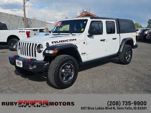 Used 2023 Jeep Gladiator Rubicon w/ Cold Weather Group image 3