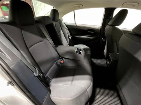 Certified 2024 Toyota Corolla LE image 28
