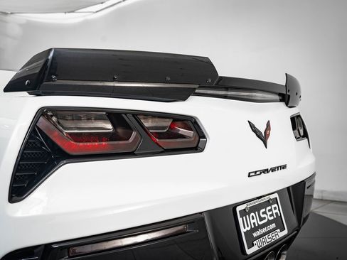 Used 2016 Chevrolet Corvette Z06 image 17