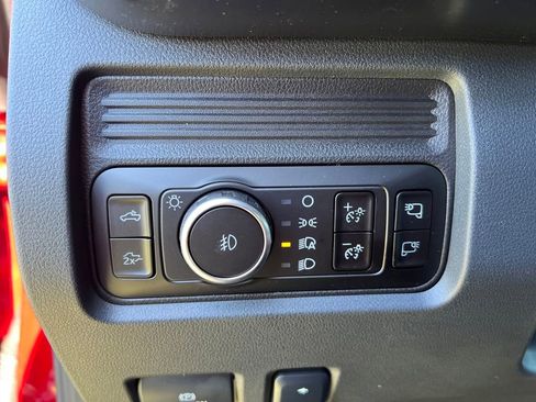 New 2026 Ford F250 Lariat w/ Chrome Package image 14