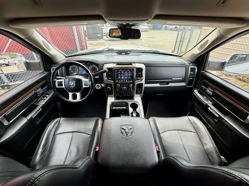 Used 2018 RAM 3500 Laramie AWD/4WD image 36