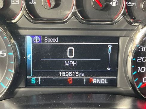 Used 2018 Chevrolet Silverado 1500 LT w/ Texas Edition AWD/4WD image 16