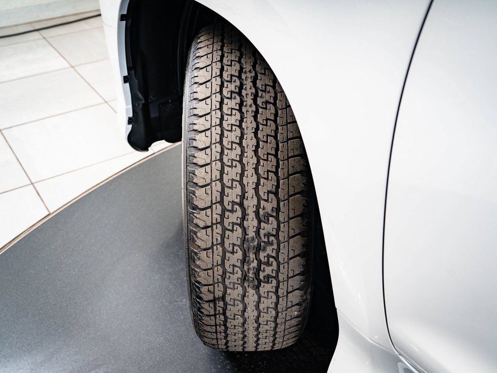 Certified 2023 Lexus GX 460 Premium AWD/4WD image 37