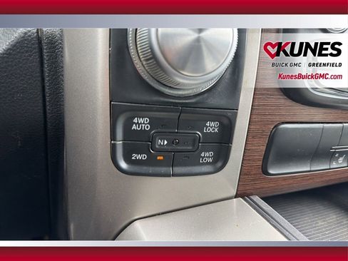 Used 2015 RAM 1500 Laramie w/ Convenience Group image 37