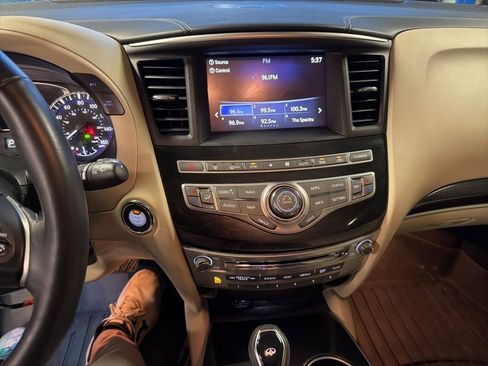 Used 2020 INFINITI QX60 Luxe w/ Essential Package image 11